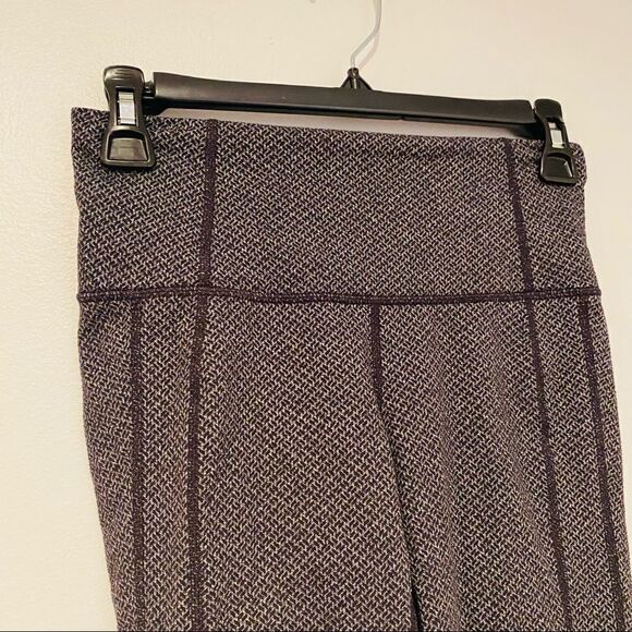 Athleta Herringbone Criss Cross Power Up 7/8 Leggings Size XS - Picture 3 of 8